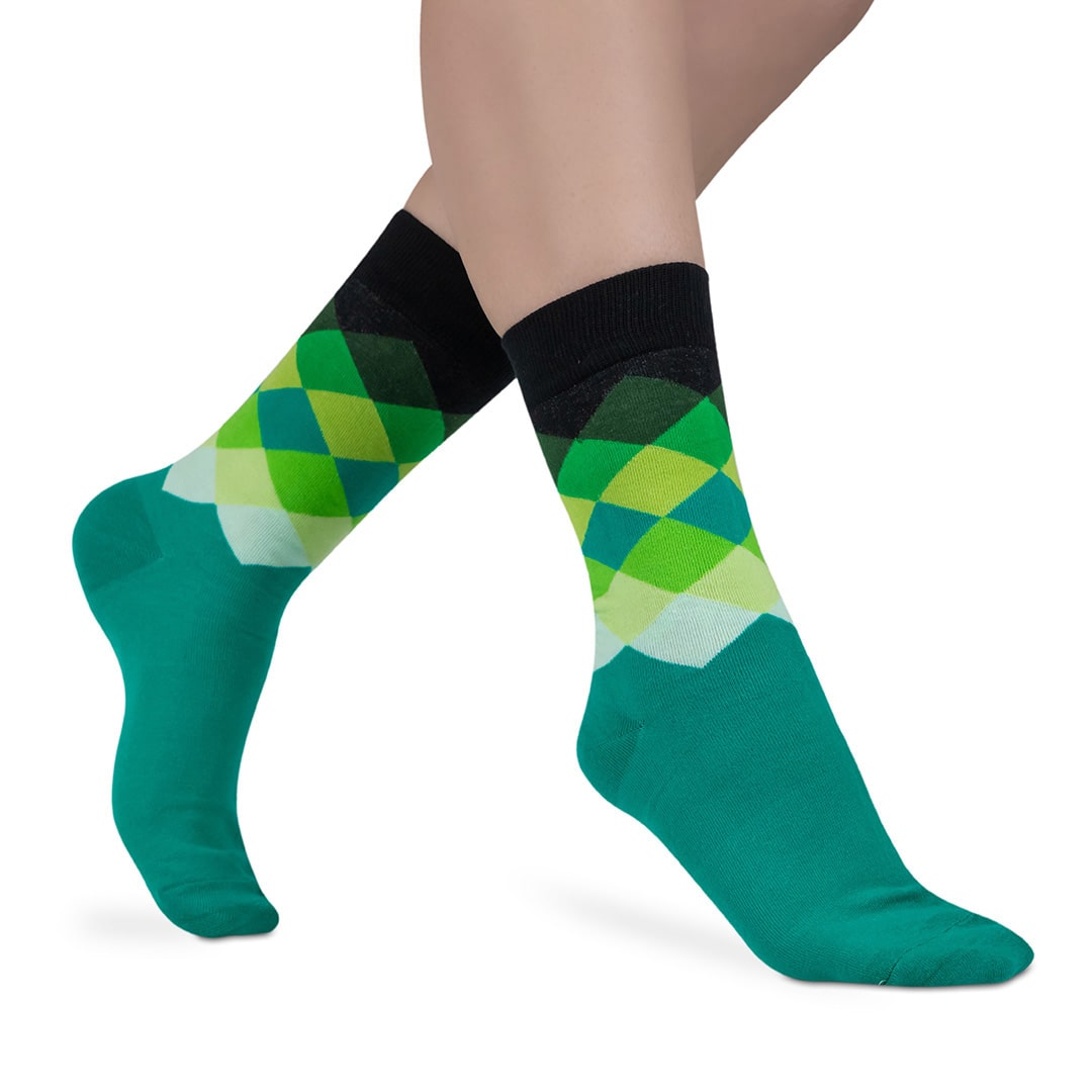 Зелени чорапи на ромбове