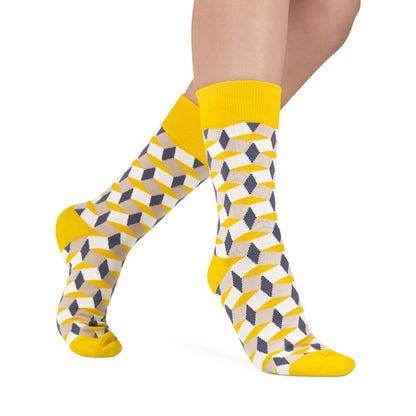 Жълти чорапи на фигурки